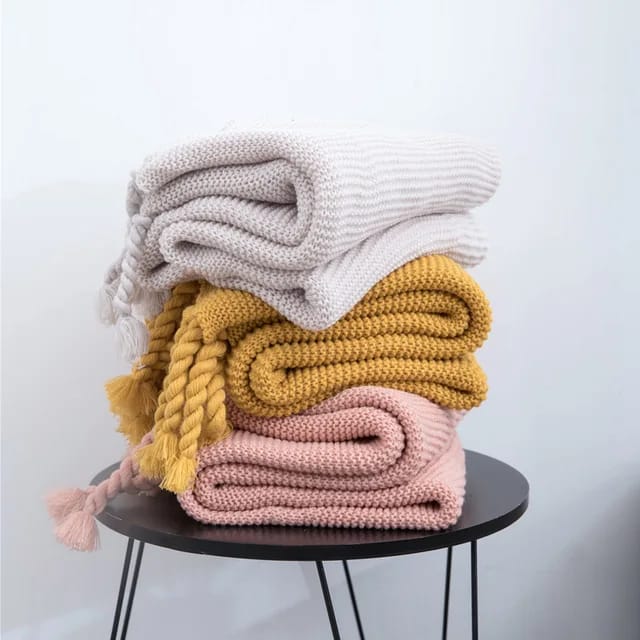 Knitted Throw Blanket With Tassels  Fringe Throw for Couch Bed Sofa - Image 3