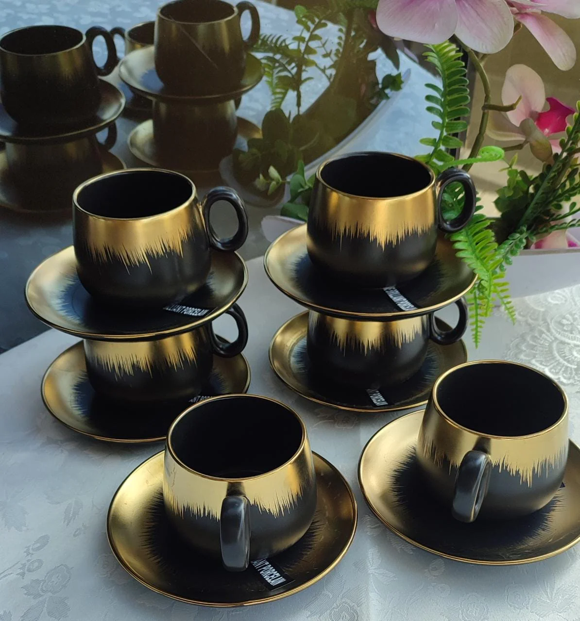 Luxurious Cup saucer set - Image 2