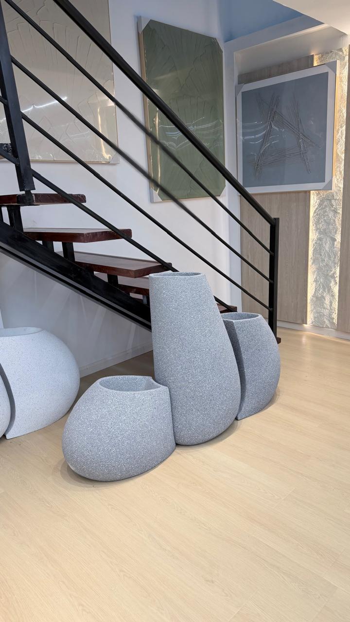 Luxury 3-Piece Floor Flower Vase Planter Set – Stone Finish - Image 4