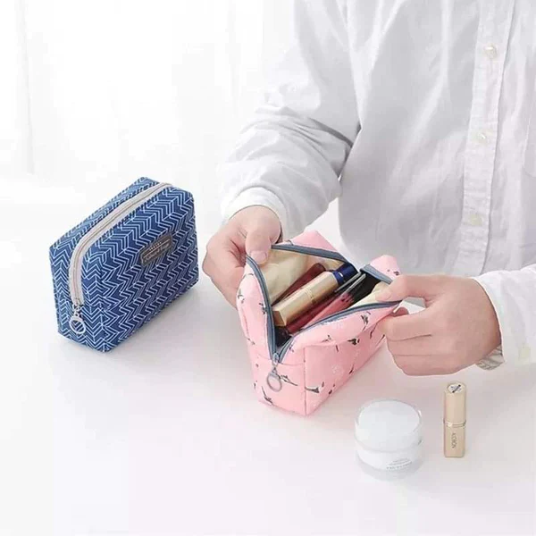 Waterproof Makeup & Toiletry Washbag | Portable Cosmetic Travel Organizer - Image 3