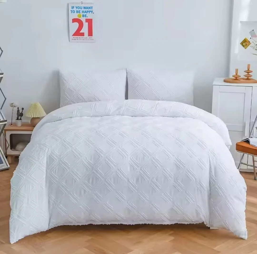 marble and tufted duvet cover - Image 9