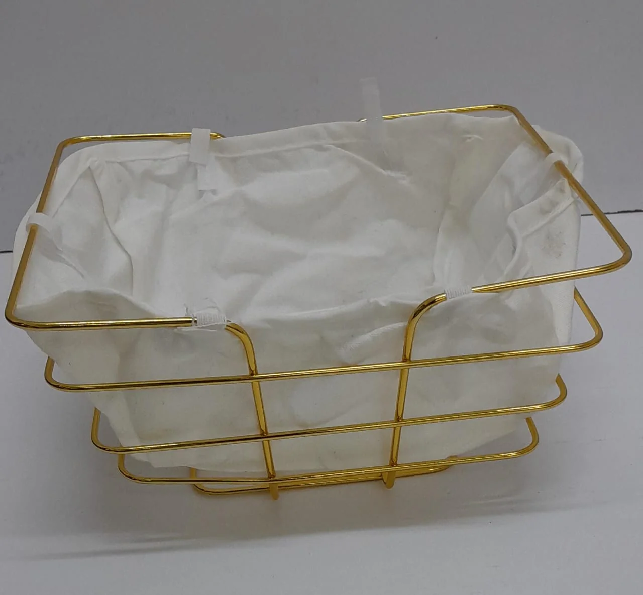 Metallic Fruit Basket, Bread Basket & Decorative Holder with White Cloth Liner – Rectangular - Image 3