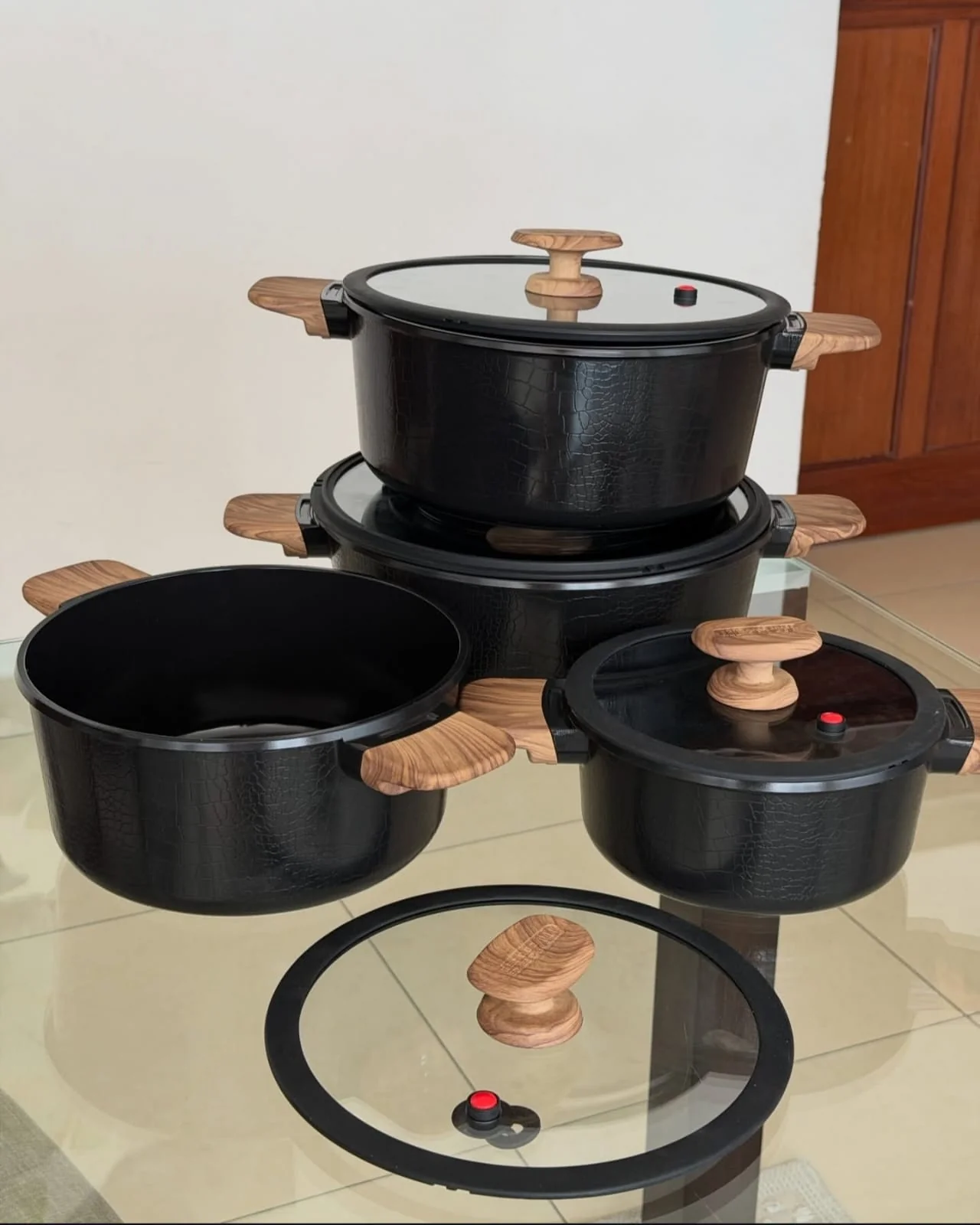 MGC Crocodile Series 8 Piece Ceramic Cookware Set – Die Cast Aluminium with Non Stick Coating Induction Base - Image 10