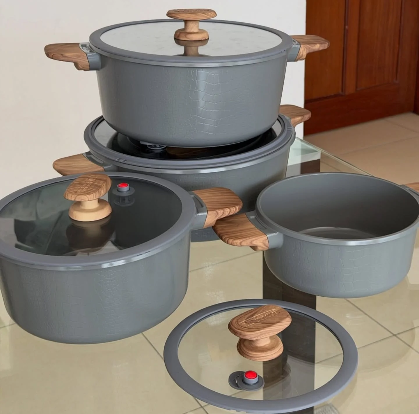 MGC Crocodile Series 8 Piece Ceramic Cookware Set – Die Cast Aluminium with Non Stick Coating Induction Base - Image 11
