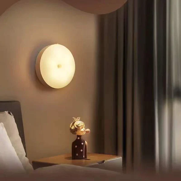 Motion Sensor night light with magnetic sticker - Image 2