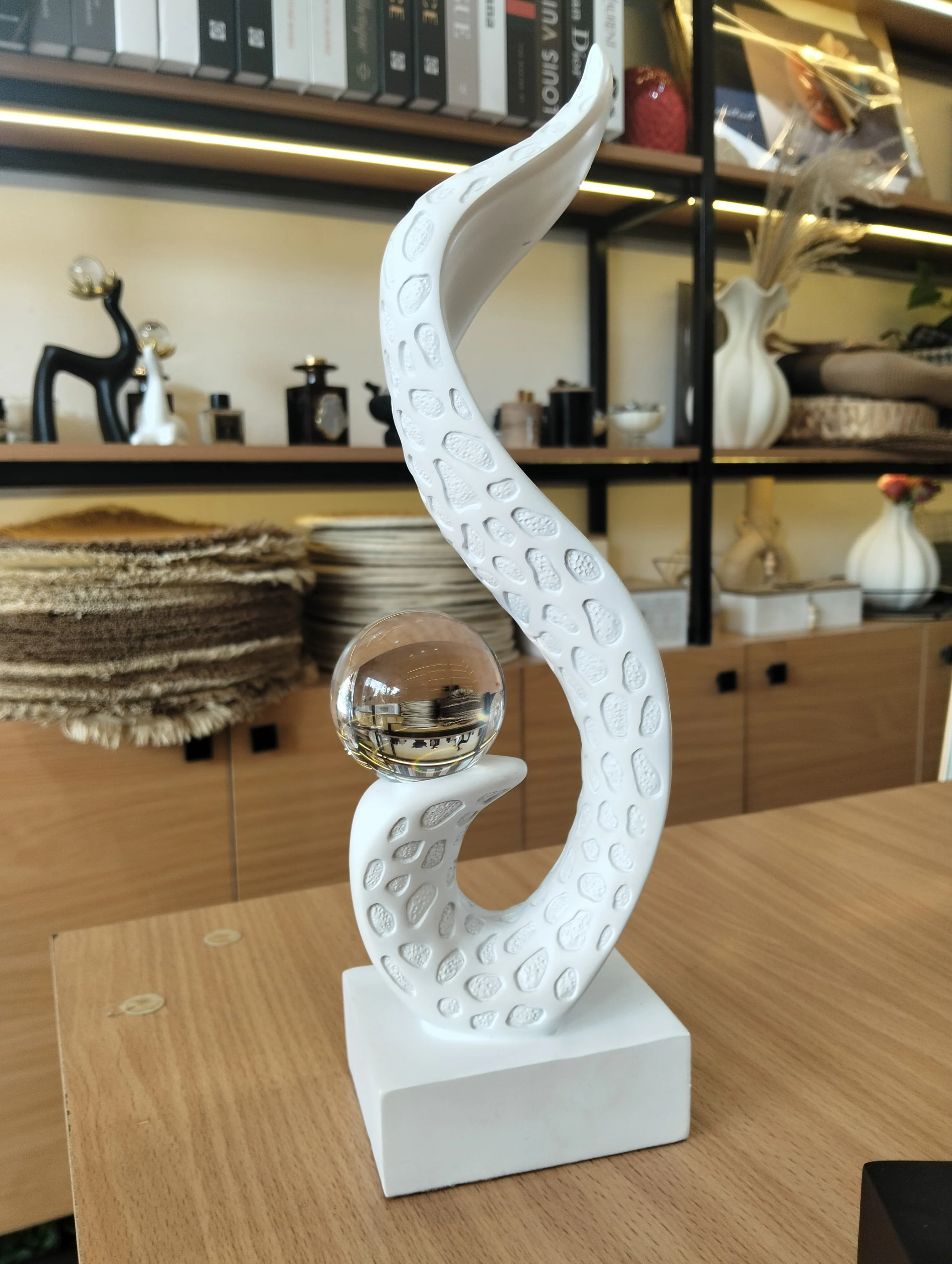 Office/home figure/golfing  Modeling Resin Table Ornaments - Image 2
