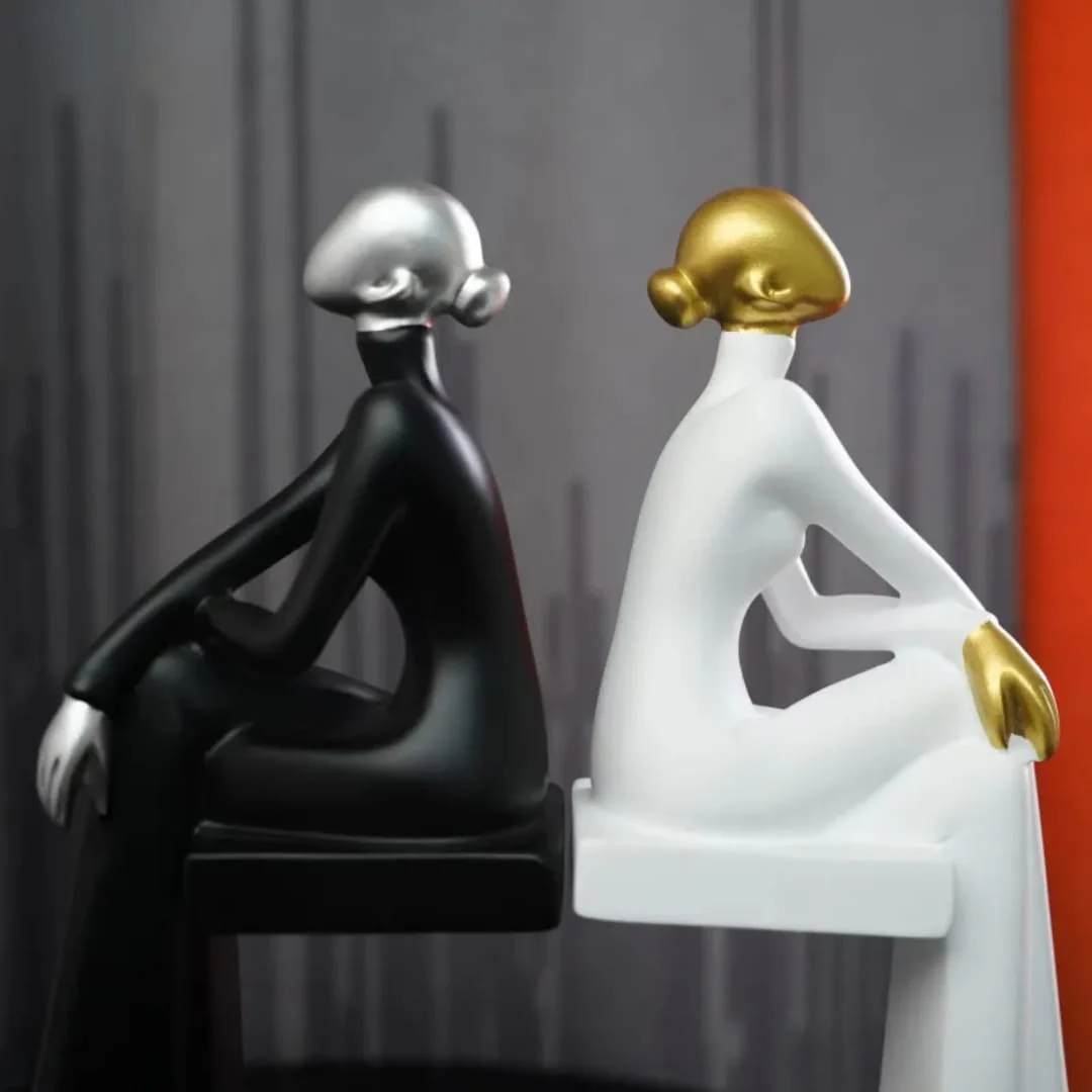 Office/home figure Modeling Resin Table Ornaments - Image 3
