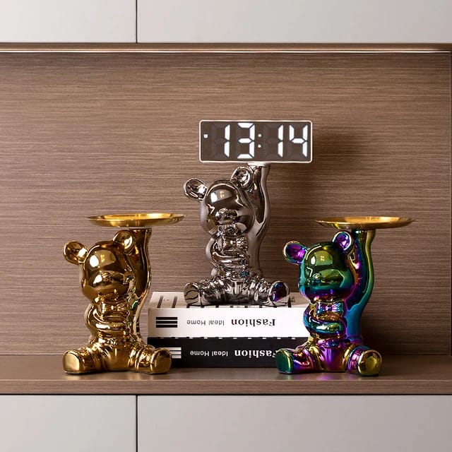 Piggy Bank Personality Bear Money Box Sculptures . - Image 2