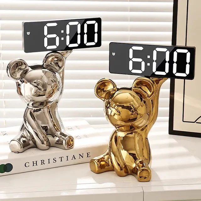 Piggy Bank Personality Bear Money Box Sculptures . - Image 3