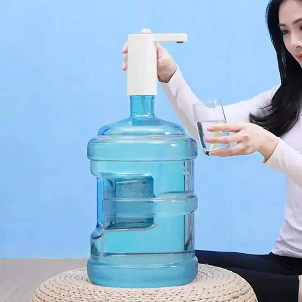Portable and rechargeable dispenser - Image 2