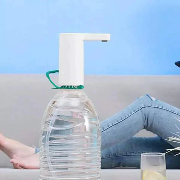 Portable and rechargeable dispenser - Image 4