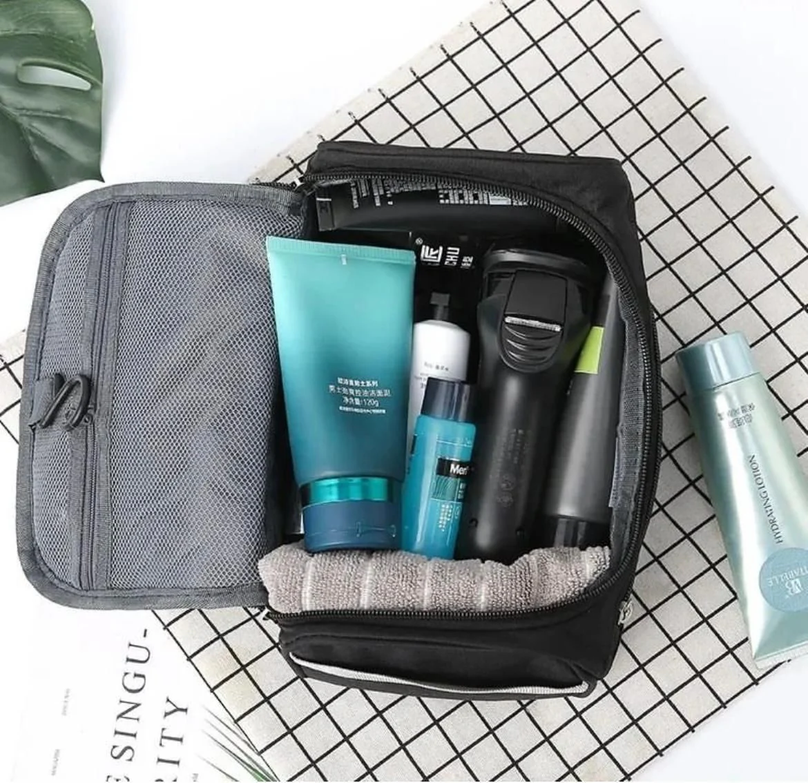 Portable Waterproof Hanging Storage Bag - Image 3