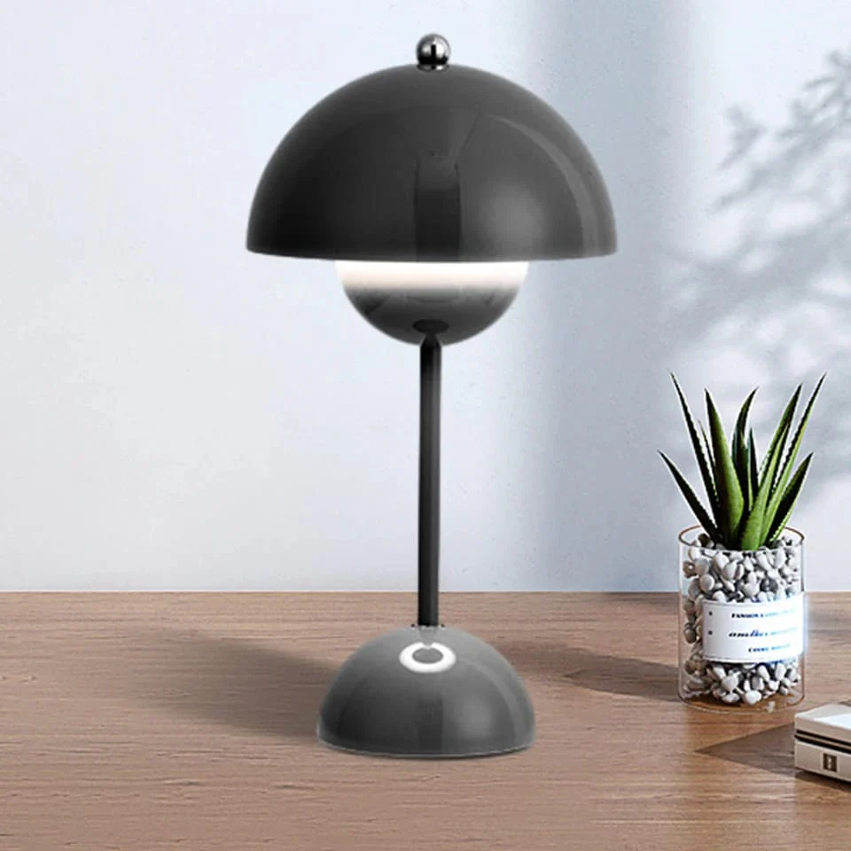 Rechargable Table Lamp - Image 4