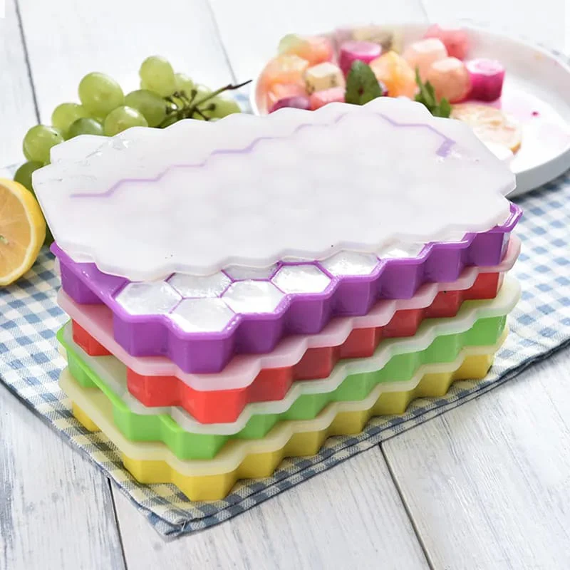 Reusable honeycomb silicone icecube mould - Image 4