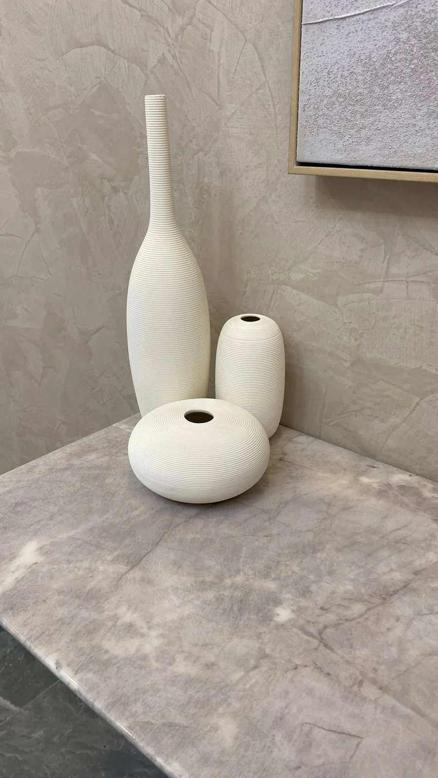 Simple ceramic 3 in 1 modern home decor  vase set. - Image 2