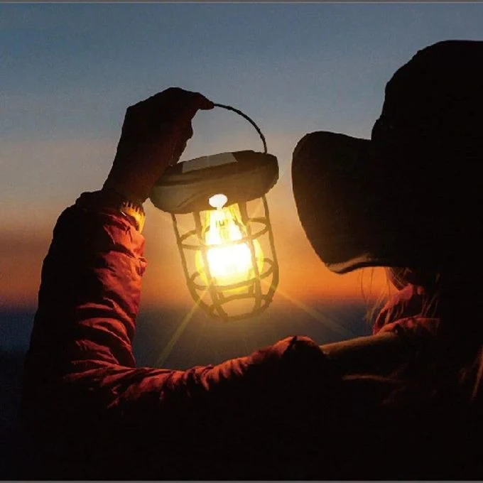 Solar Light Outdoor Portable Camping Lantern Light - Image 3
