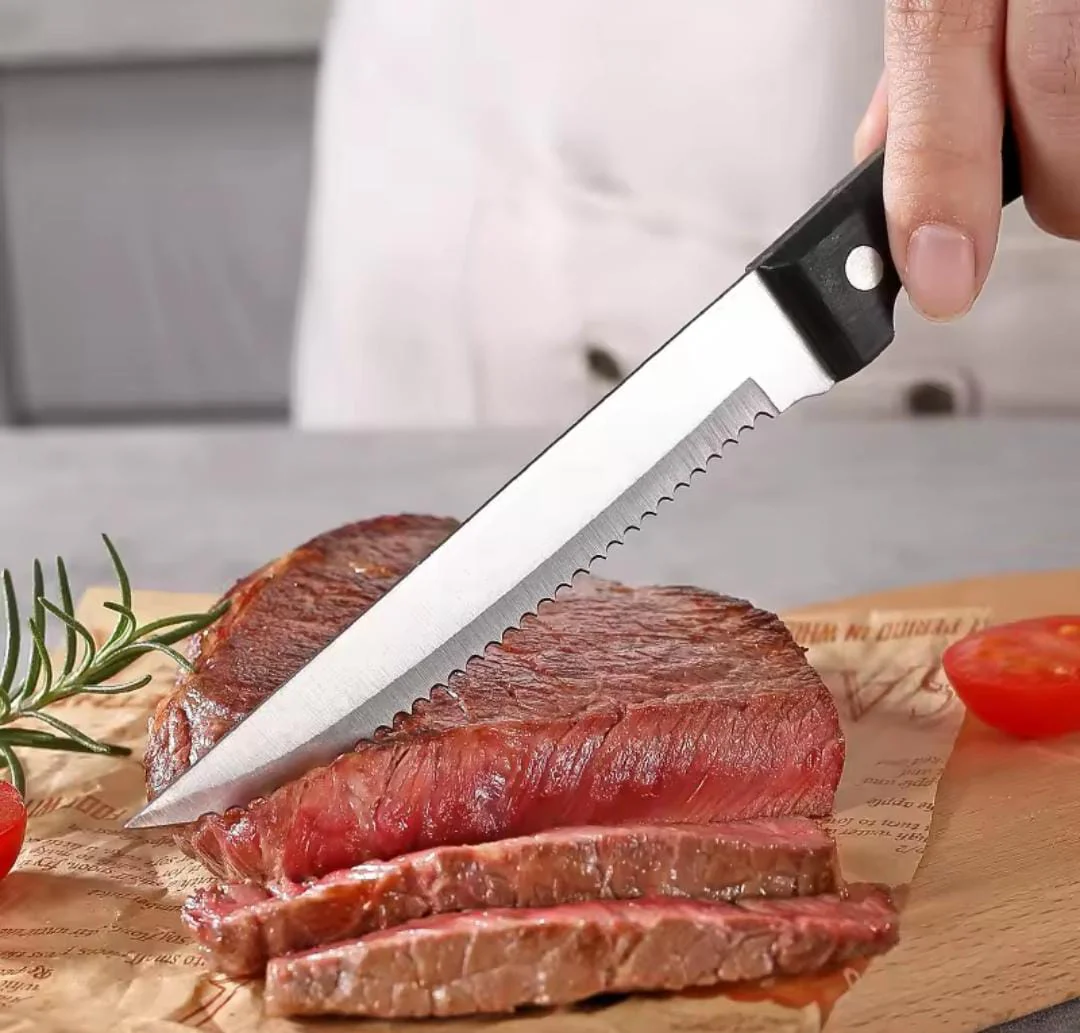 STAINLESS STEEL SERRATED STEAK KNIFE - Image 3