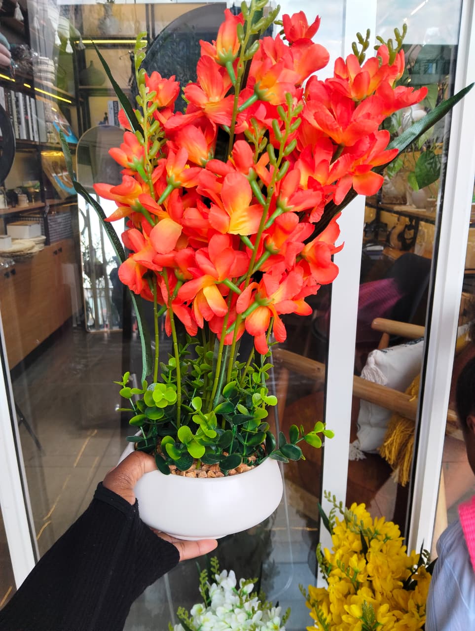 Table Top Big Potted Flowers - Image 2