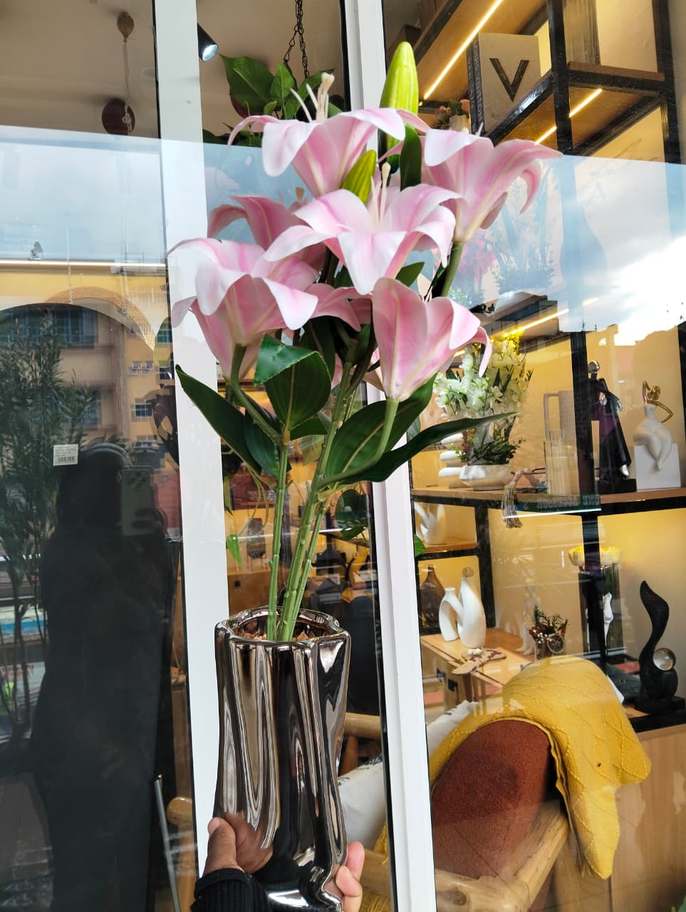 Table Top Big  Silver Potted Flowers - Image 4