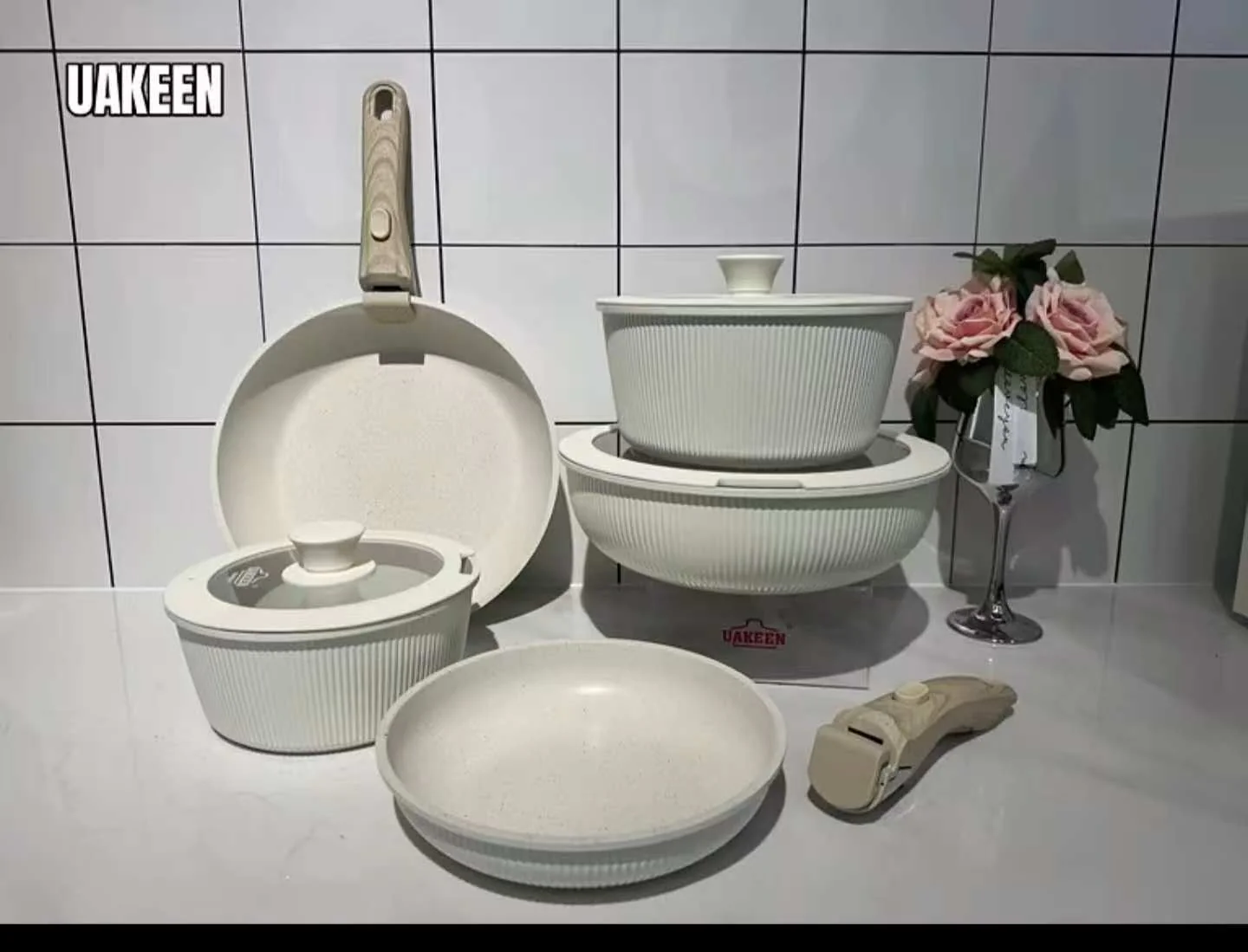 Uakeen Ceramic 10-Piece Cookware Set with Removable Handles - Image 5