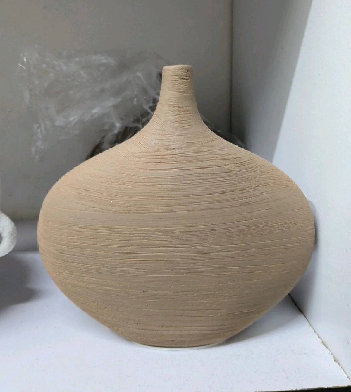 Unique Ceramic Decorative Flower Vase - Image 2