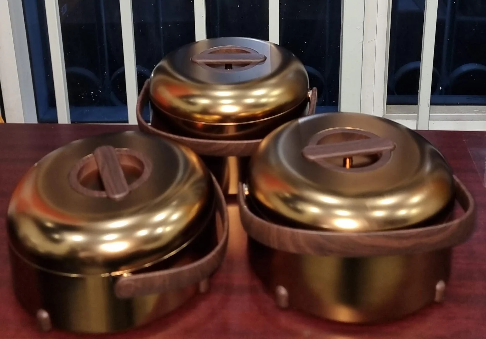 Unique Very High quality BIG SIZE forever gold insulated hotpots - Image 2