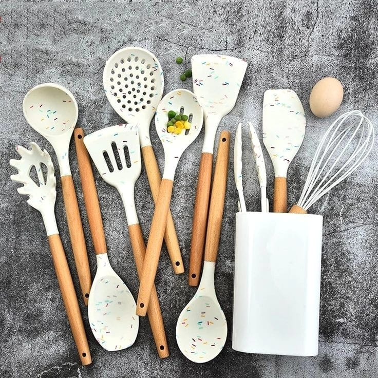Unique white marble silicone spoon set - Image 2