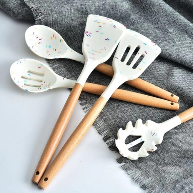 Unique white marble silicone spoon set - Image 5