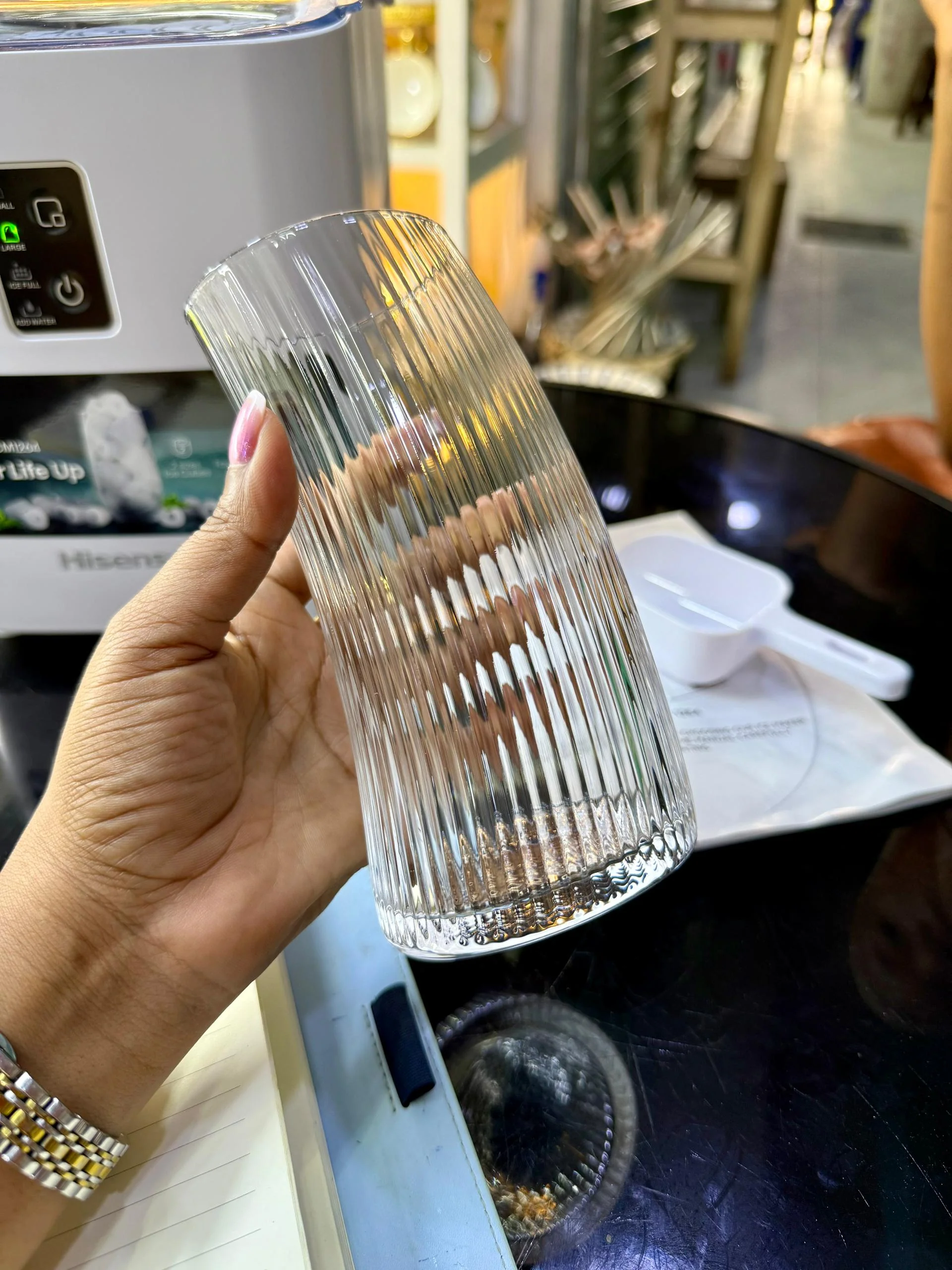 Vertical Striped Crescent Glass – Stylish Borosilicate Drinkware for Juice, Water & Iced Tea 450ml - Image 2