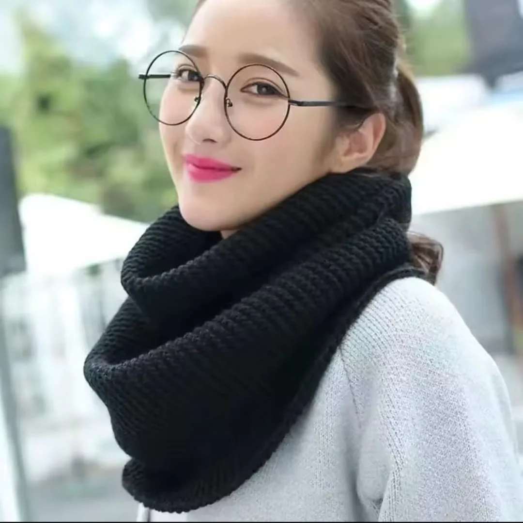 Warm Knitted Woolen Scarf - Image 2