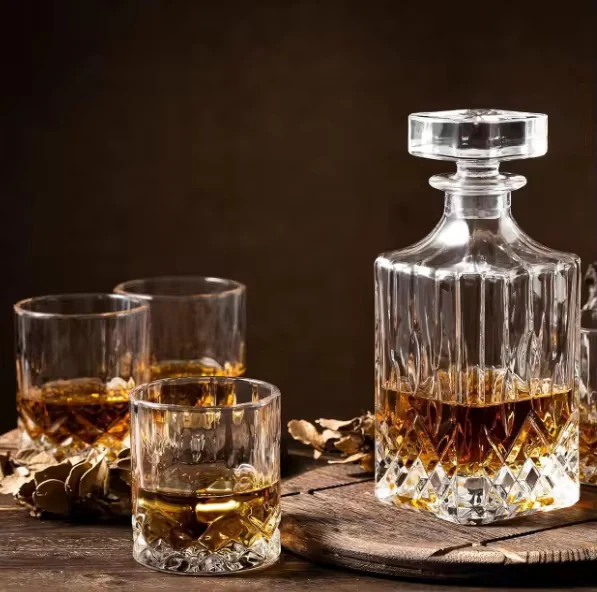 Whiskey Decanter Set,Italian Style Decanter Set with 6 Glasses - Image 2