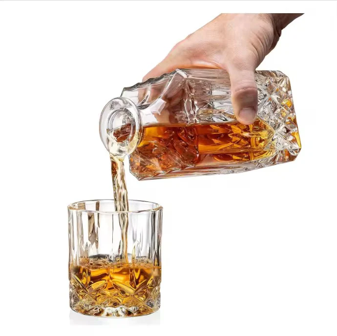 Whiskey Decanter Set,Italian Style Decanter Set with 6 Glasses - Image 3