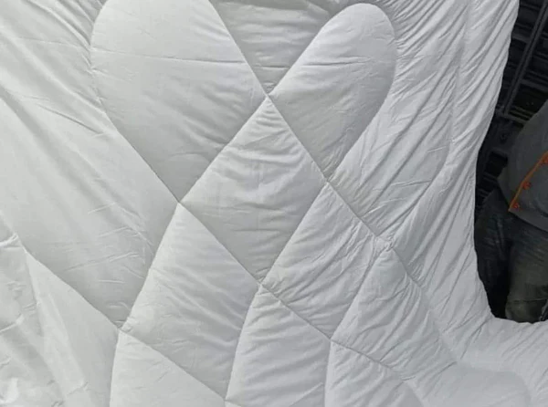 White stripped binded duvet COVER set - Image 2