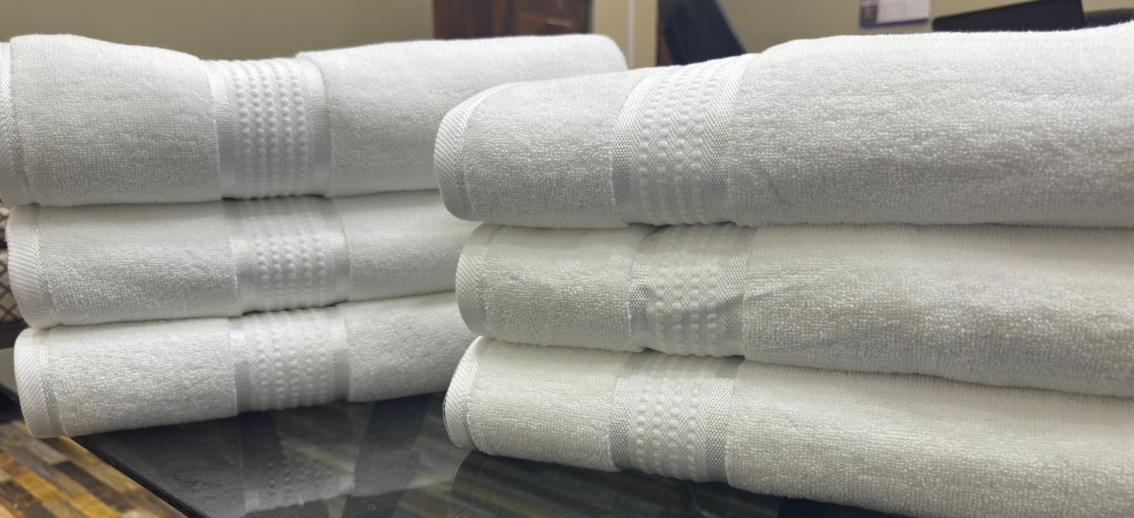white towel - Image 2