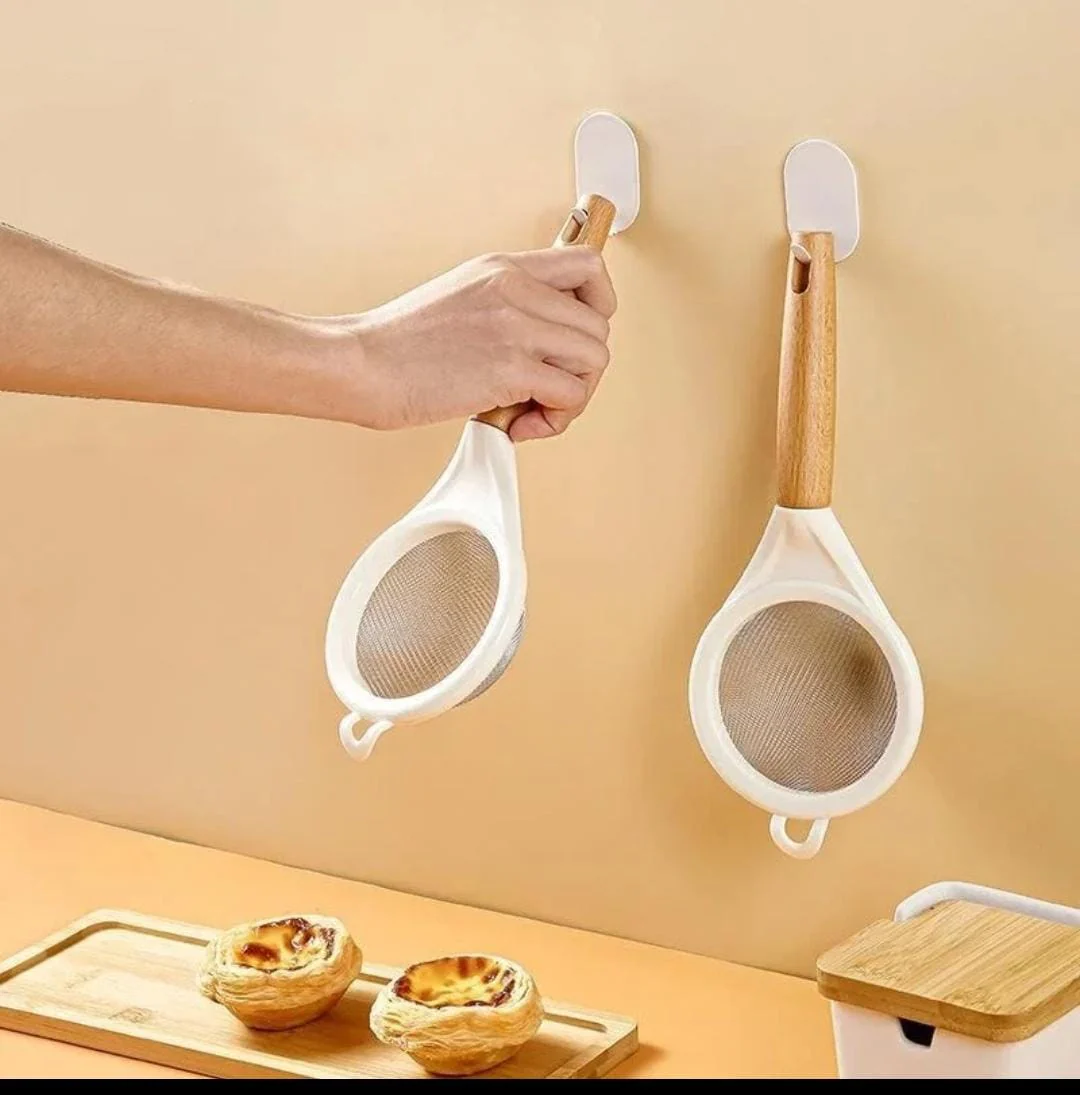 Wooden handle stainless mesh sieve - Image 2