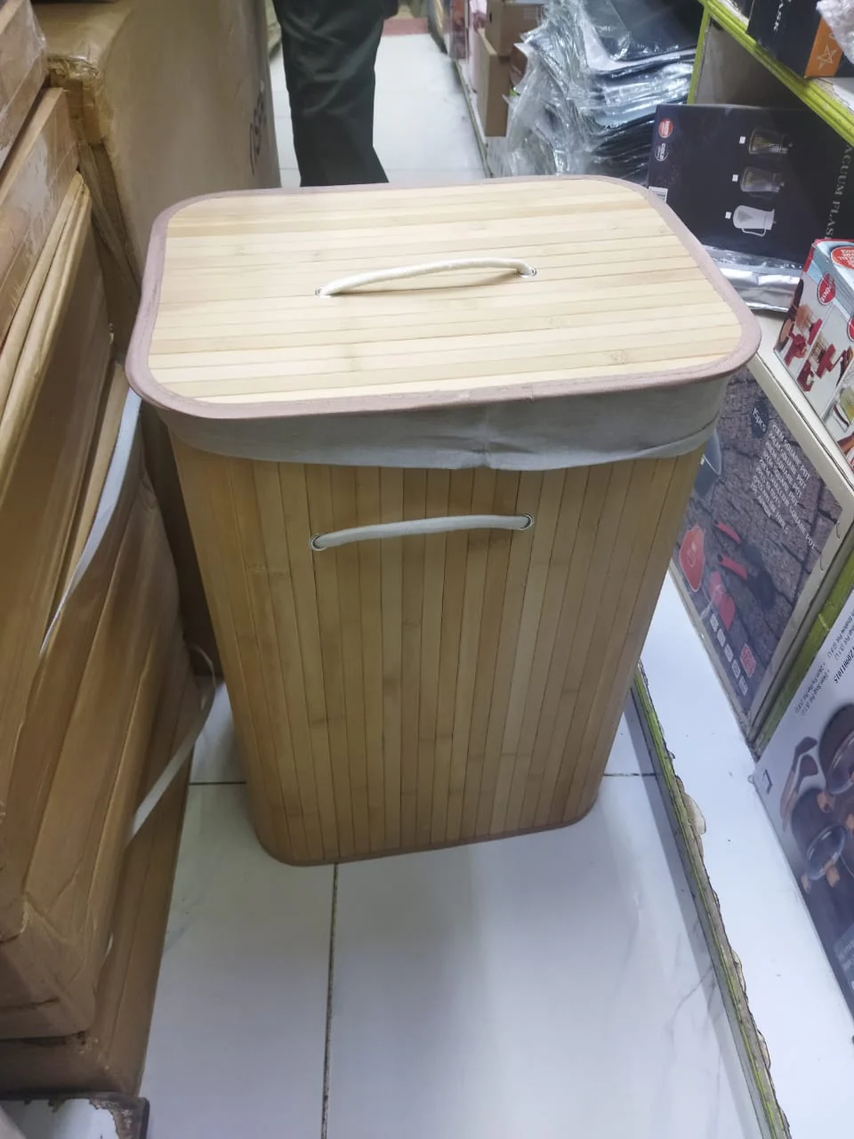 Wooden Laundry Hamper with Lid, Bamboo Laundry Basket with HandlesLaundry Basket - Image 7