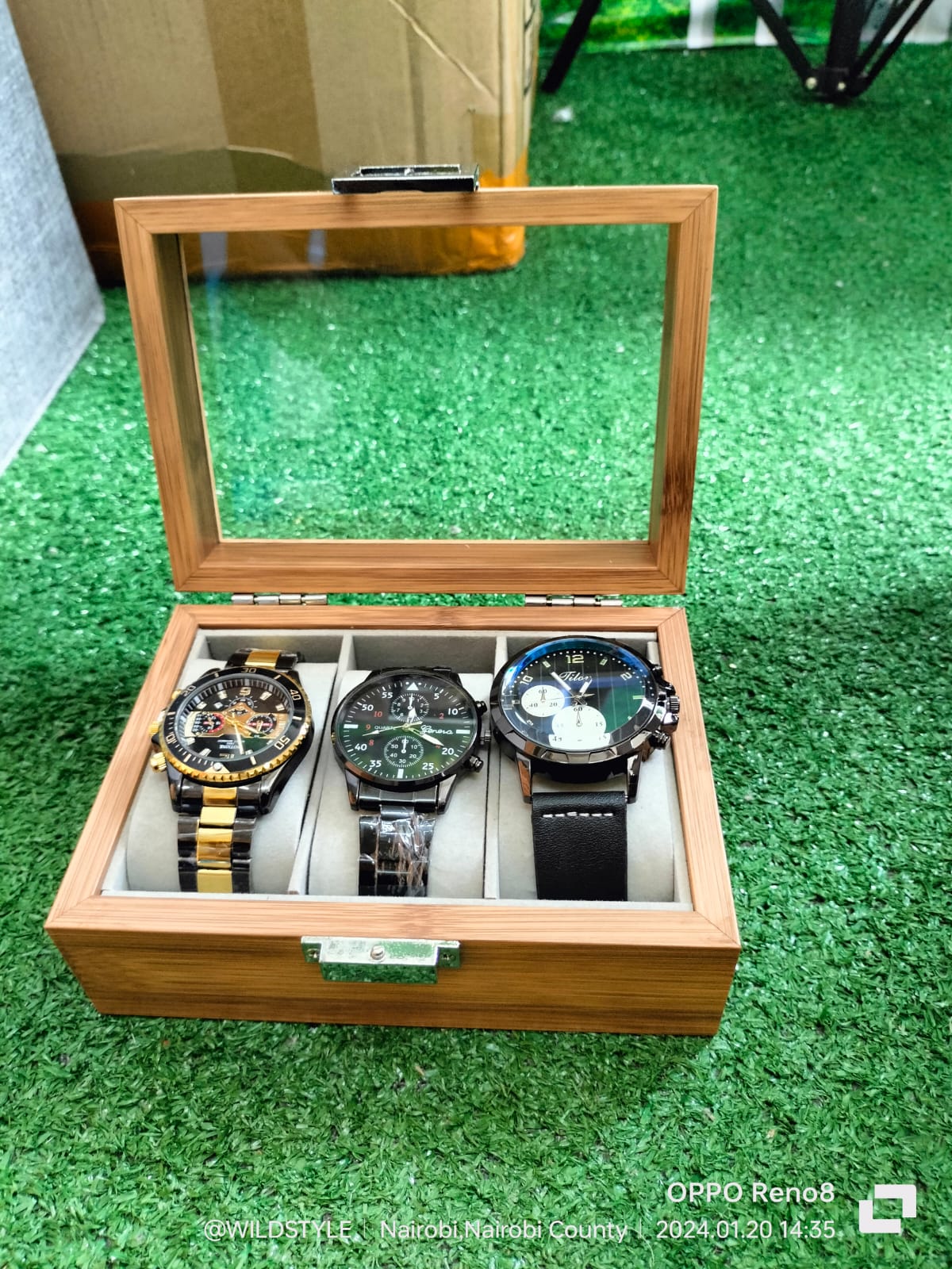 Wooden watch organizer - Image 2