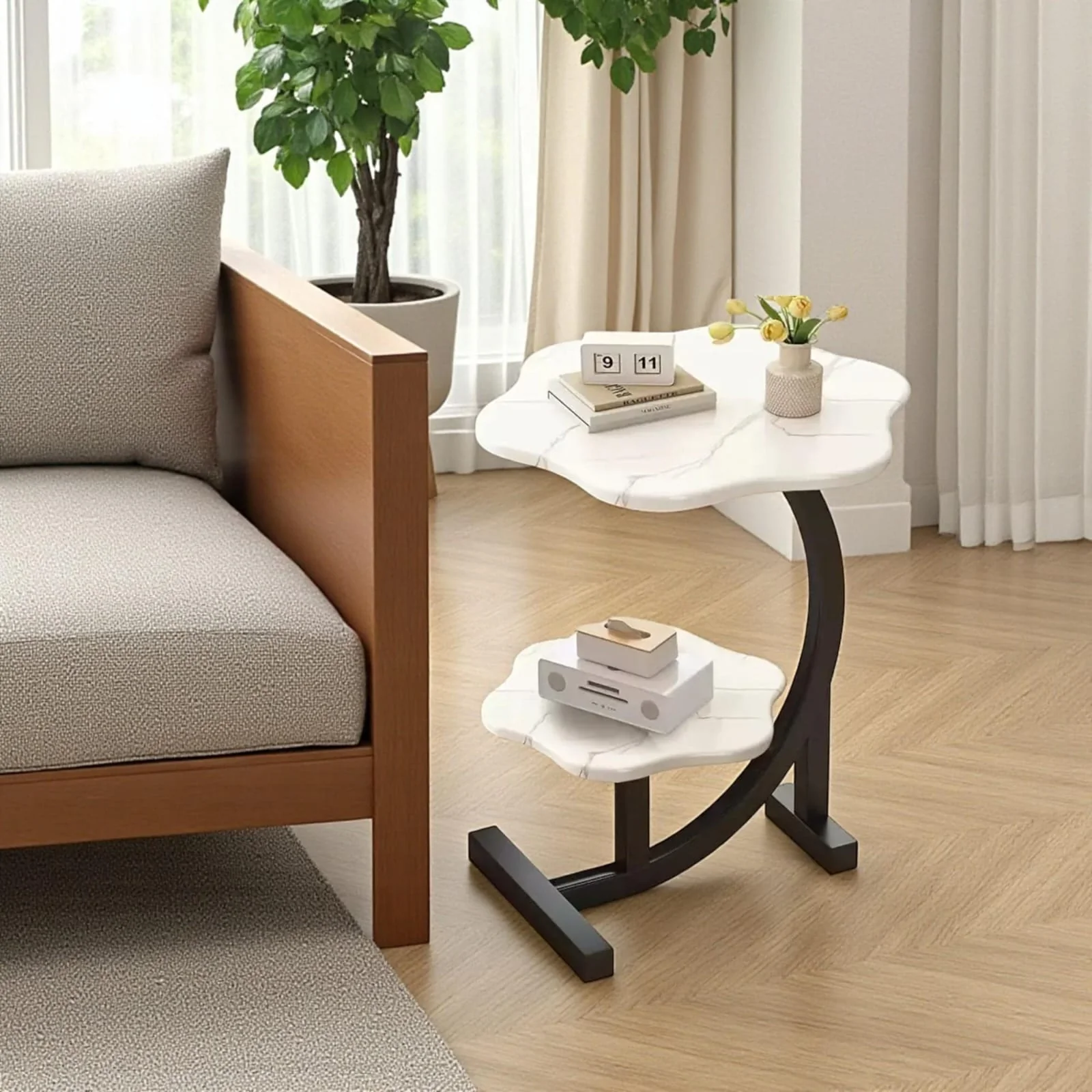 Wooden wavy top bottom metallic crescent frame - Image 3