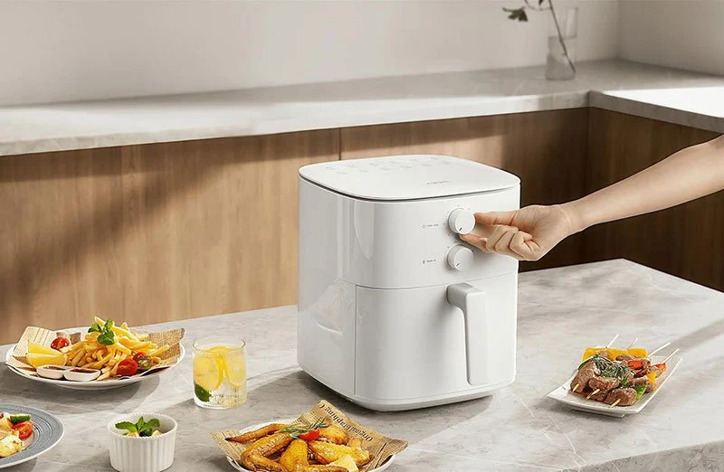 Xiaomi Air Fryer Essential 6L, Smart Air Fryer with App Control, OLED Touch Display, 360° Hot Air Circulation, Non-Stick Dishwasher Safe Basket, Low Noise, Auto Shut-Off, 40°C–200°C, UK Plug, Cooks for 5–6 People - Image 3