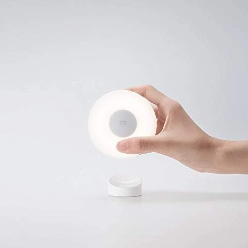 Xiaomi Mi Motion-Activated Night Light 2 – Smart Bluetooth, 360° Magnetic Base, 365-Day Battery, 2800K Warm Light - Image 4