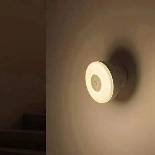 Xiaomi Mi Motion-Activated Night Light 2 – Smart Bluetooth, 360° Magnetic Base, 365-Day Battery, 2800K Warm Light - Image 5